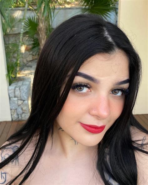 Karely Ruiz Biography: Child, Net Worth, Age, Boyfriend, TikTok ...